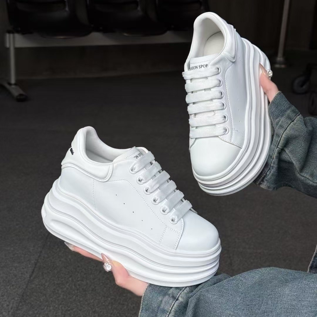 厚底内增高小白鞋2025春季新款小个子8cm显瘦防水台休闲松糕鞋潮,女鞋,松糕（摇摇）鞋,淘宝优惠券,粉丝福利购,淘宝优惠卷