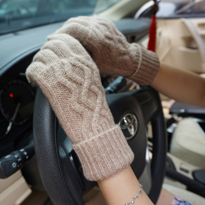 瑞迪卡欧女士秋冬季羊毛羊绒毛线保暖手套手工拧花分指触摸屏手套