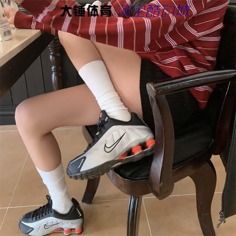 Nike/耐克Shox R4气柱女款黑银红低帮防滑耐磨跑步鞋AR3565-011