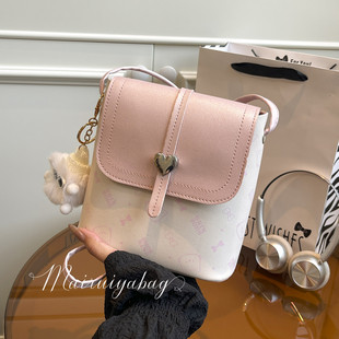 超火可爱小包包女式 小众多巴胺粉色撞色手机水桶包斜挎包 2025新款