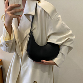 韩国ins小众超火腋下包包女2023新款 高级质感复古百搭单肩马鞍包