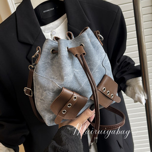 抽绳今年流行水桶包 小众斜挎包韩版 复古小包包女夏天2025新款 时尚