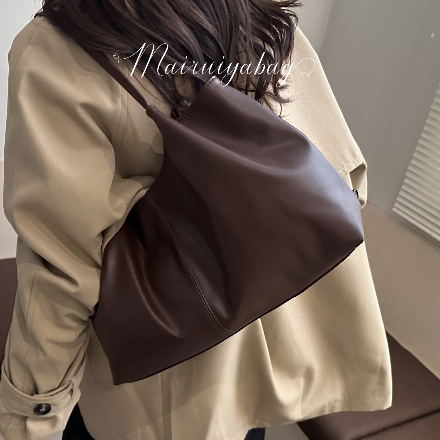 时尚大容量日常通勤上课托特包