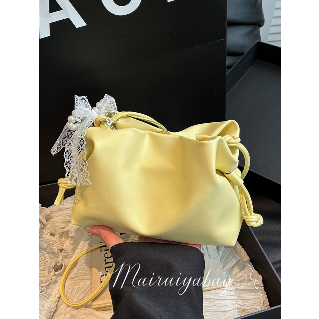 小众设计韩版褶皱大容量水桶包