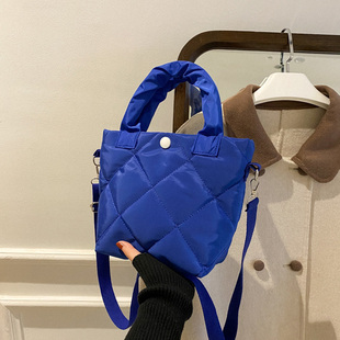 绣线包包女2023新款 大容量单肩包洋气百搭褶皱手提斜挎水桶包 时尚