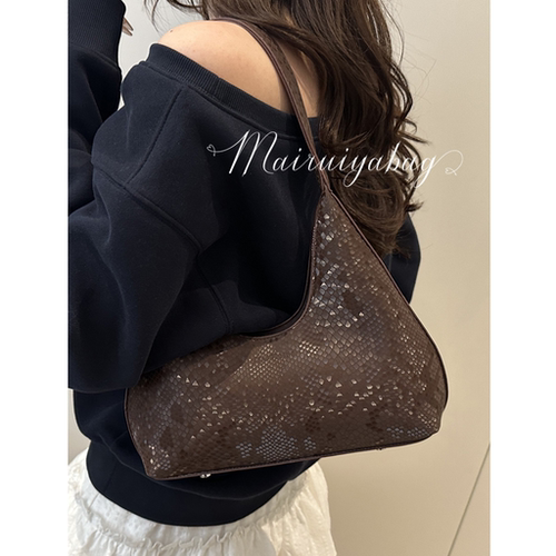 小众设计超火蛇皮纹高级感饺子包