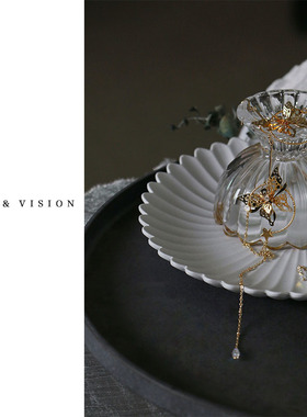 YIHE 原创设计【莺歌蝶舞】金属水晶蝴蝶元素修饰脸型长款耳坠