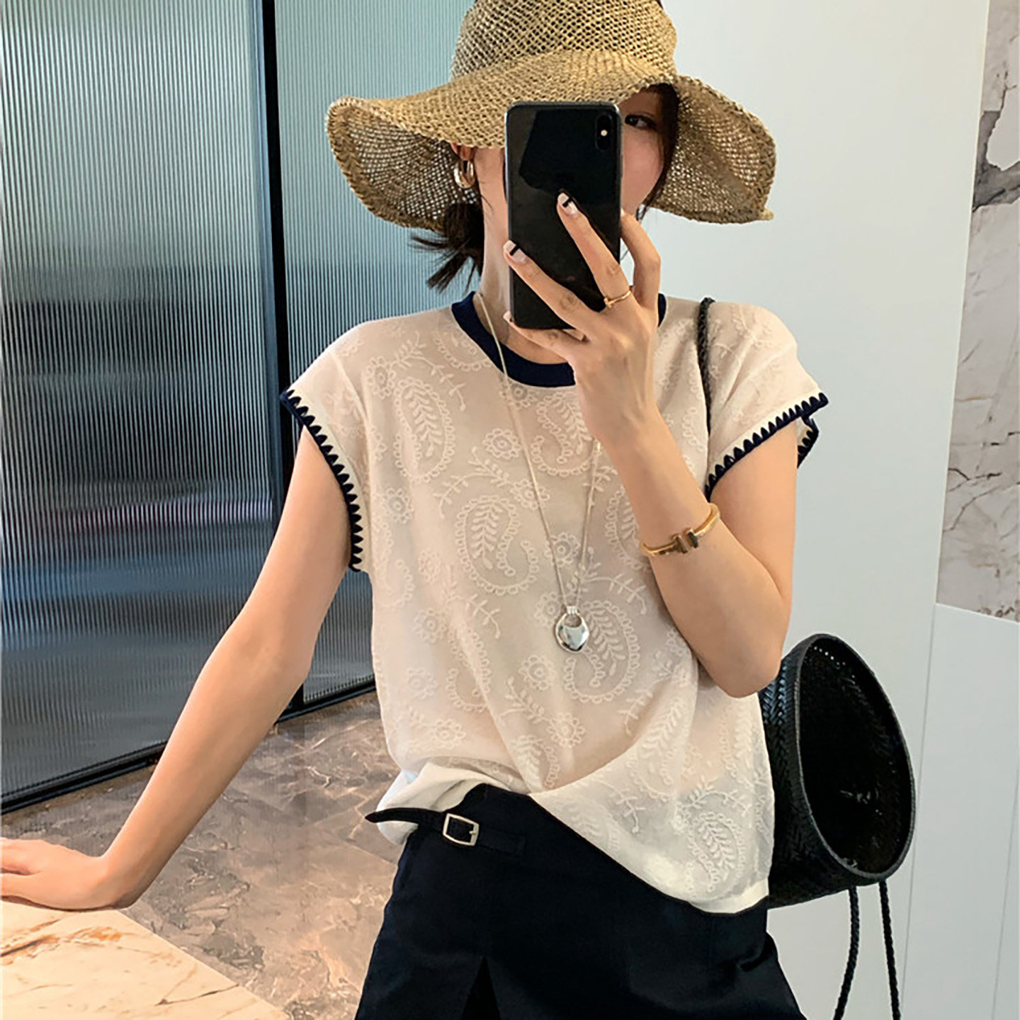 2025秋季新款韩版宽松显瘦百搭圆领长袖针织衫女毛衣上衣