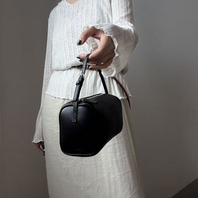 TR90s极简铅笔包复古简约小众