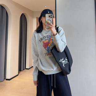 休闲减龄45R撞色火烈鸟印花宽松显瘦纯棉圆领卫衣女2026秋冬新款