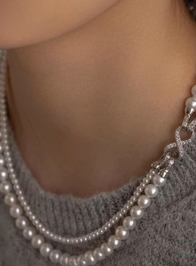 高品质!一款多戴可拆分经典白珍珠8字扣双层项链轻奢小众毛衣链
