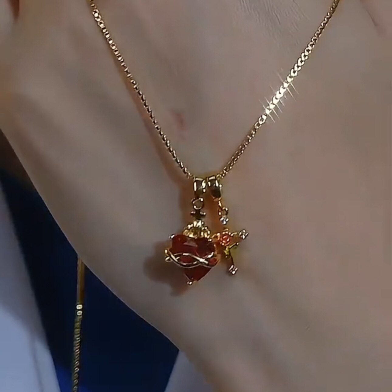 红色爱心锁和钥匙吊坠锁骨链简约气质小众设计感项链百搭时尚颈链