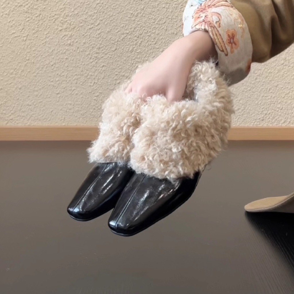 方头毛毛玛丽珍鞋女黑色漆皮