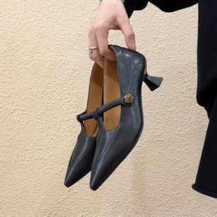 RubyL/5cm法式气质羊皮尖头浅口山茶花丁字带粗跟优雅高跟单鞋