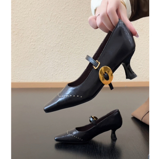 RubyL/5cm复古羊皮方头浅口玛丽珍单鞋时尚铆钉一字带显瘦高跟鞋