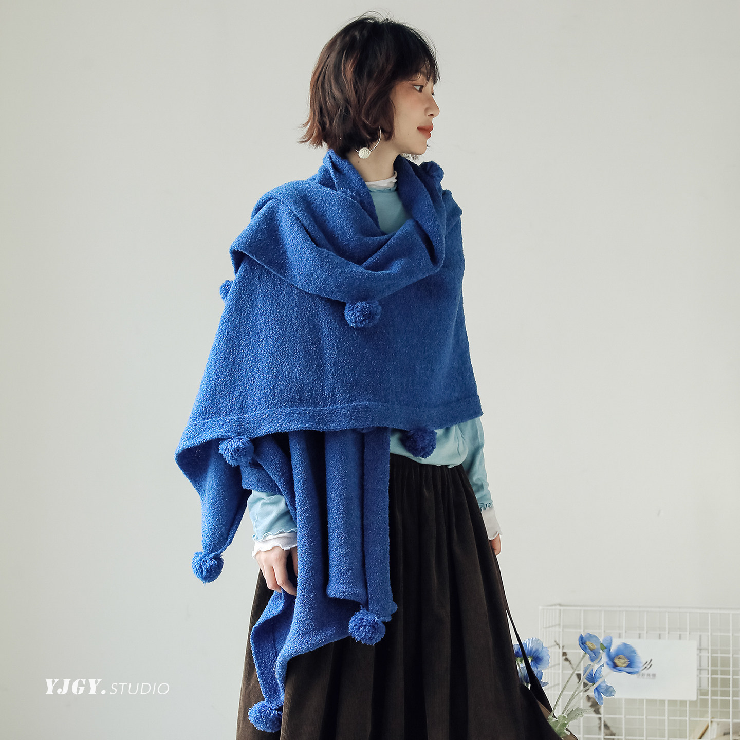 印计谷羽 原创设计韩版羊毛披肩女秋冬季保暖围巾蓝色设计感围脖,服饰配件/皮带/帽子/围巾,围巾/丝巾/披肩,淘宝优惠券,粉丝福利购,淘宝优惠卷