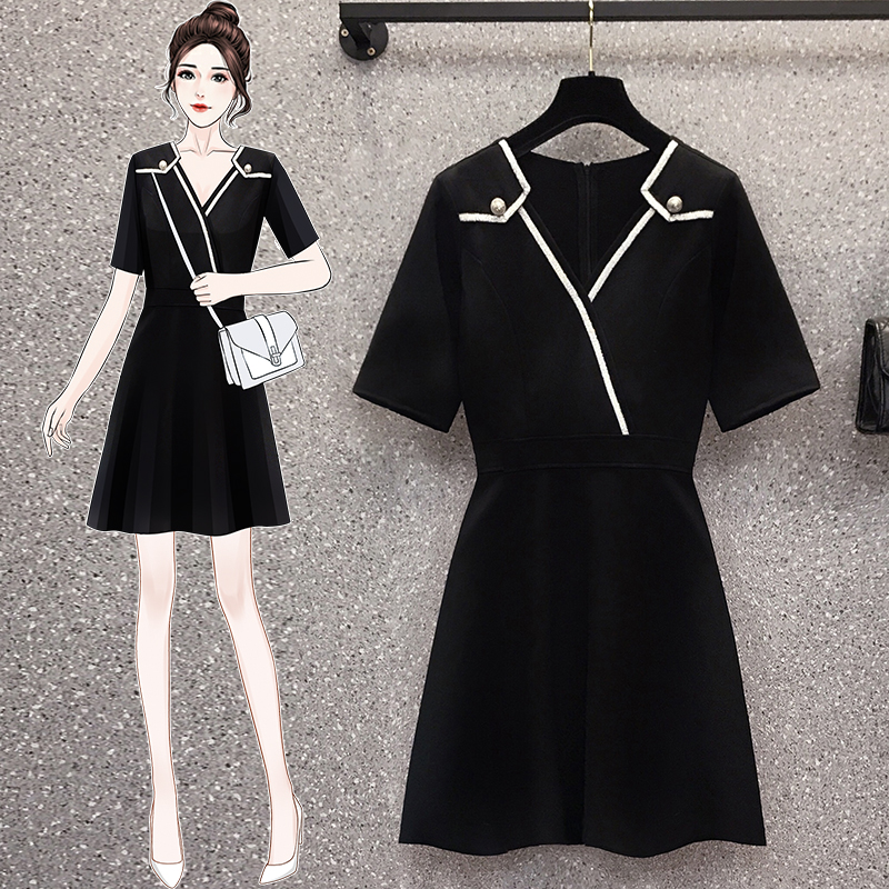 Real photo of 2021 summer dress new Korean large size slightly fat mm foreign style thin age reducing V-neck dress