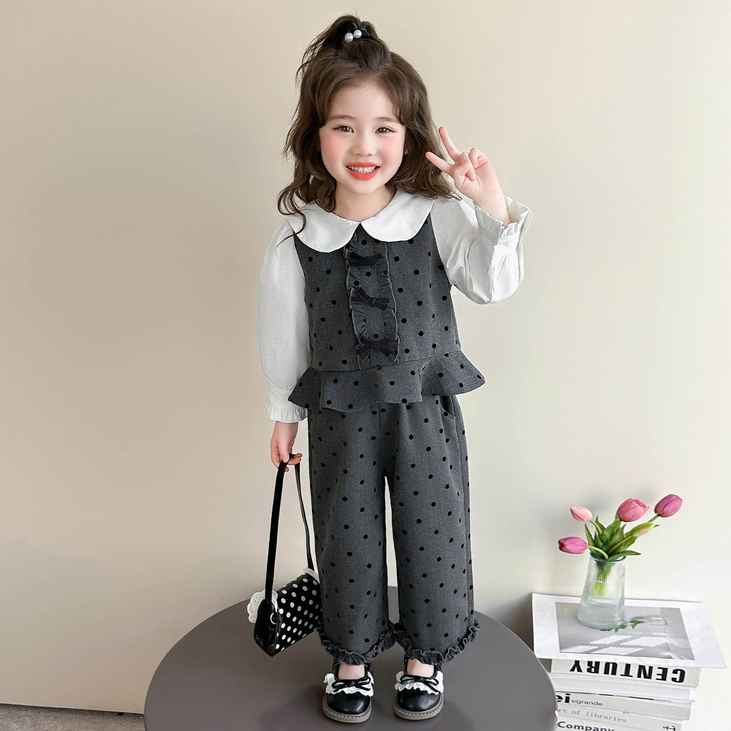 韩版甜美女童娃娃领圆点套装