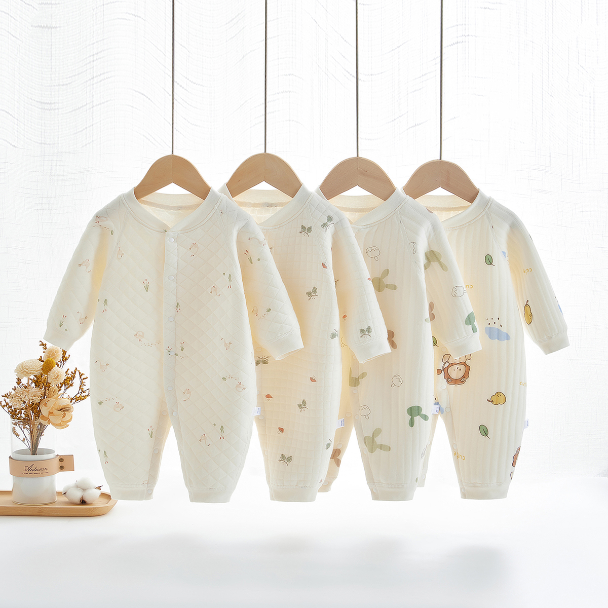 婴儿春秋季纯棉连体衣男女宝宝衣