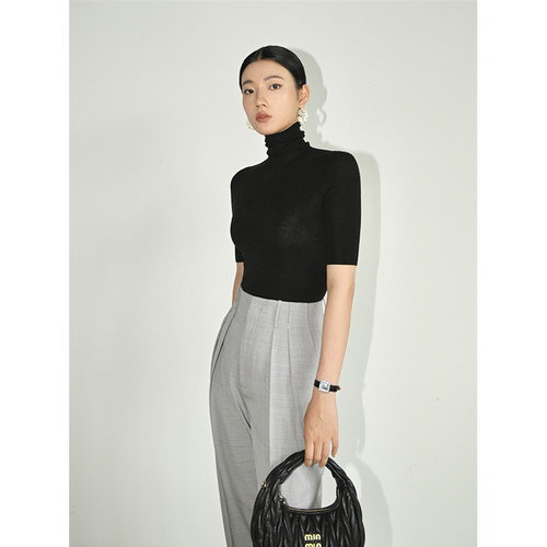 全羊毛堆堆领套头无缝一体毛衣