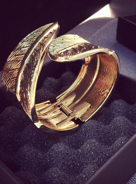 欧美夸张女树叶时尚百搭袖口手镯