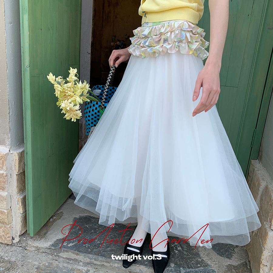 彩色印花拼接网纱大摆半身裙