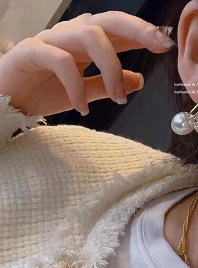 法式设计感小巧百搭两戴耳钉