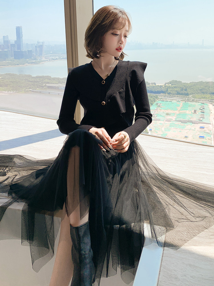 MIUCO 불규칙 러플 레이스 브이넥 싱글 브레스트 니트 가디건 + 메쉬 스커트 슈트