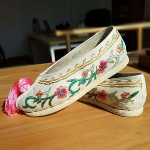 新品仿手绣布底绣花鞋专业戏曲花旦汉服鞋子绣花鞋戏曲舞台演出鞋
