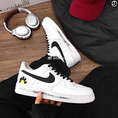 正品定制球鞋 Nike Air Force 1 权志龙小雏菊手绘涂鸦空军一号