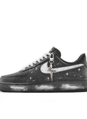 迷途定制球鞋 Nike Air Force 1 掠影星尘泼墨星空涂鸦空军一号