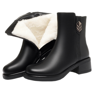 真皮短靴妈妈棉鞋女冬加绒靴子女士棉靴软底羊毛皮鞋中老年女鞋子