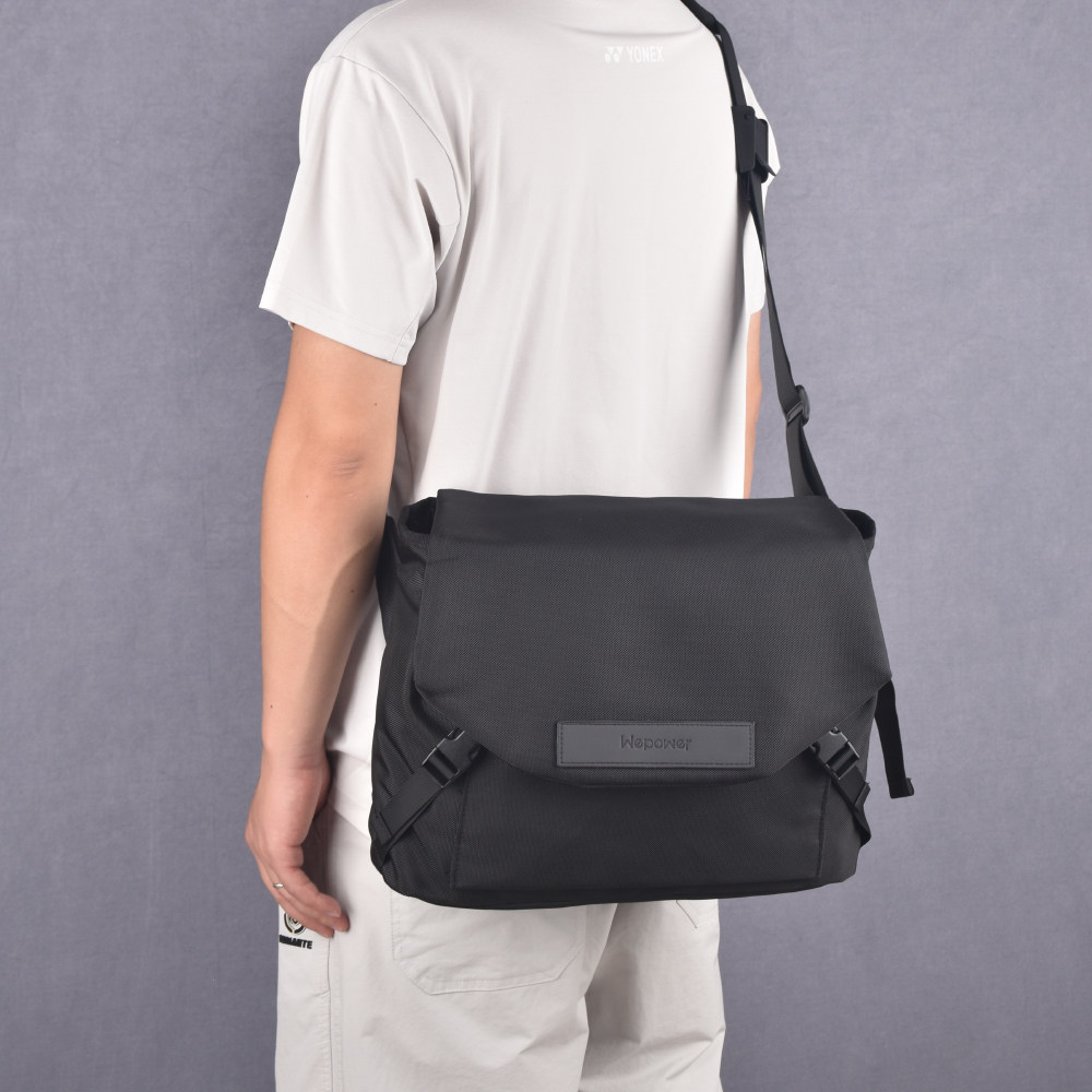 新款商务男士斜挎包牛津布时尚单肩包通勤大容量多隔层旅行邮差包