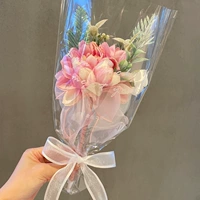 Роза красный, золотой розовый букет луков