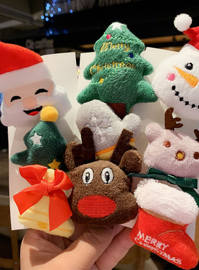 圣诞胸针圣诞节装饰品卡通圣诞树毛绒可爱别针节日小饰品勋章配饰