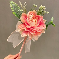 Глубокая порошковая розовая ручка