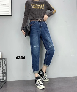 王豪新款复古老爹牛仔裤女秋2025网红高腰哈伦小脚裤BF九分裤垮