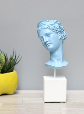 希腊狩猎女神书房艺术风软装饰品