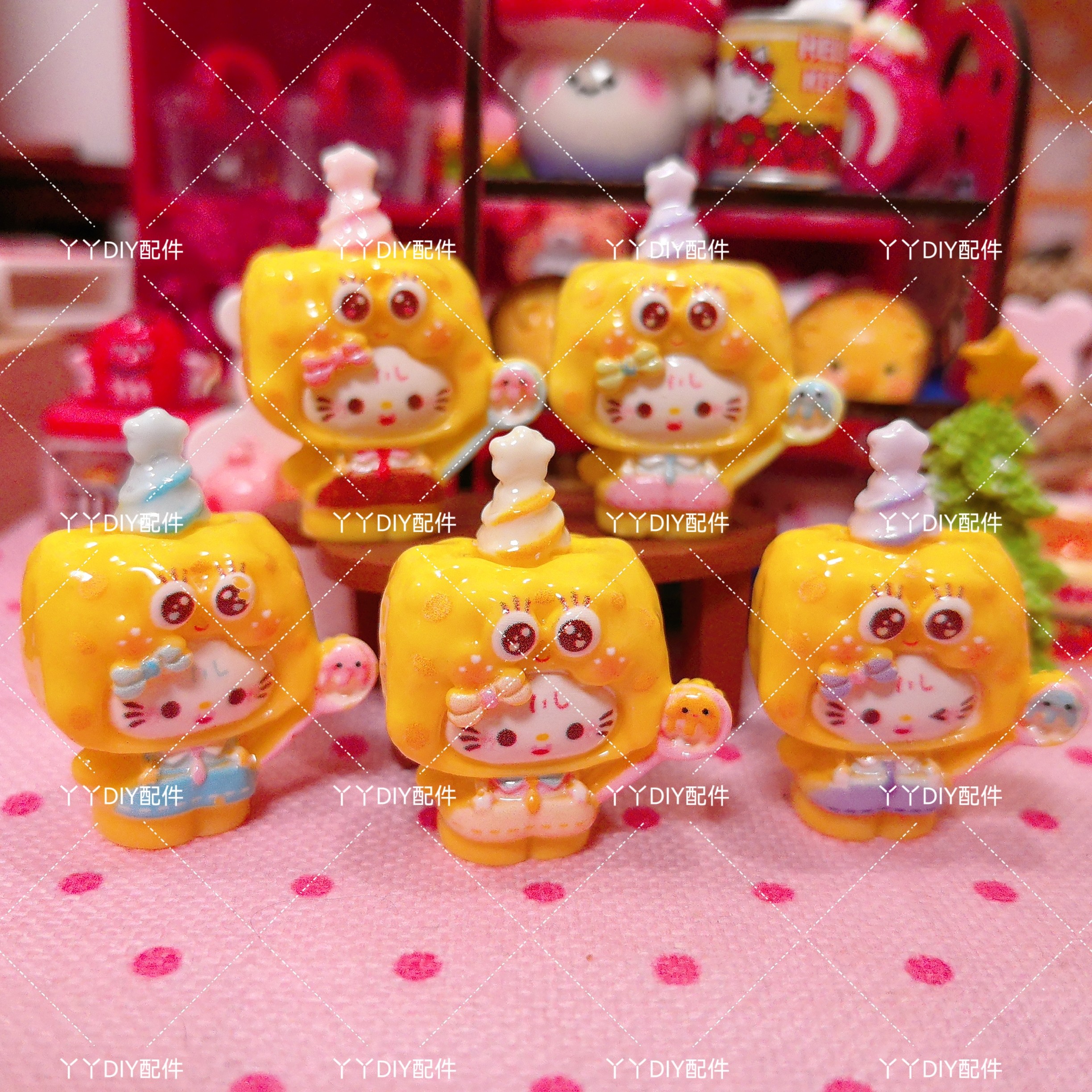 微缩仿真定制食玩kitty海绵宝宝DIY树脂配件过家家娃娃屋摆件场景