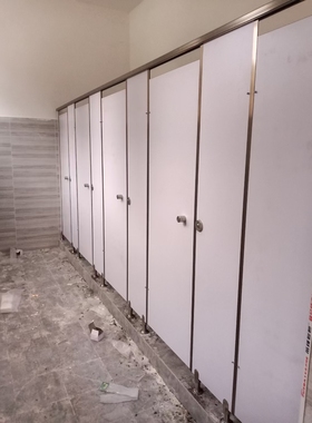 赣州章贡区公共卫生间隔断厕所洗厕所隔板学校办公楼挡板商场