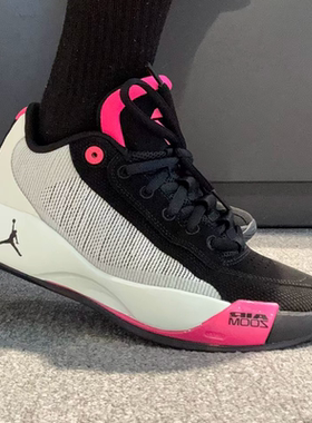 Jordan LUKA .77 PF 东契奇黑粉低帮气垫室外篮球鞋 HF0819-001