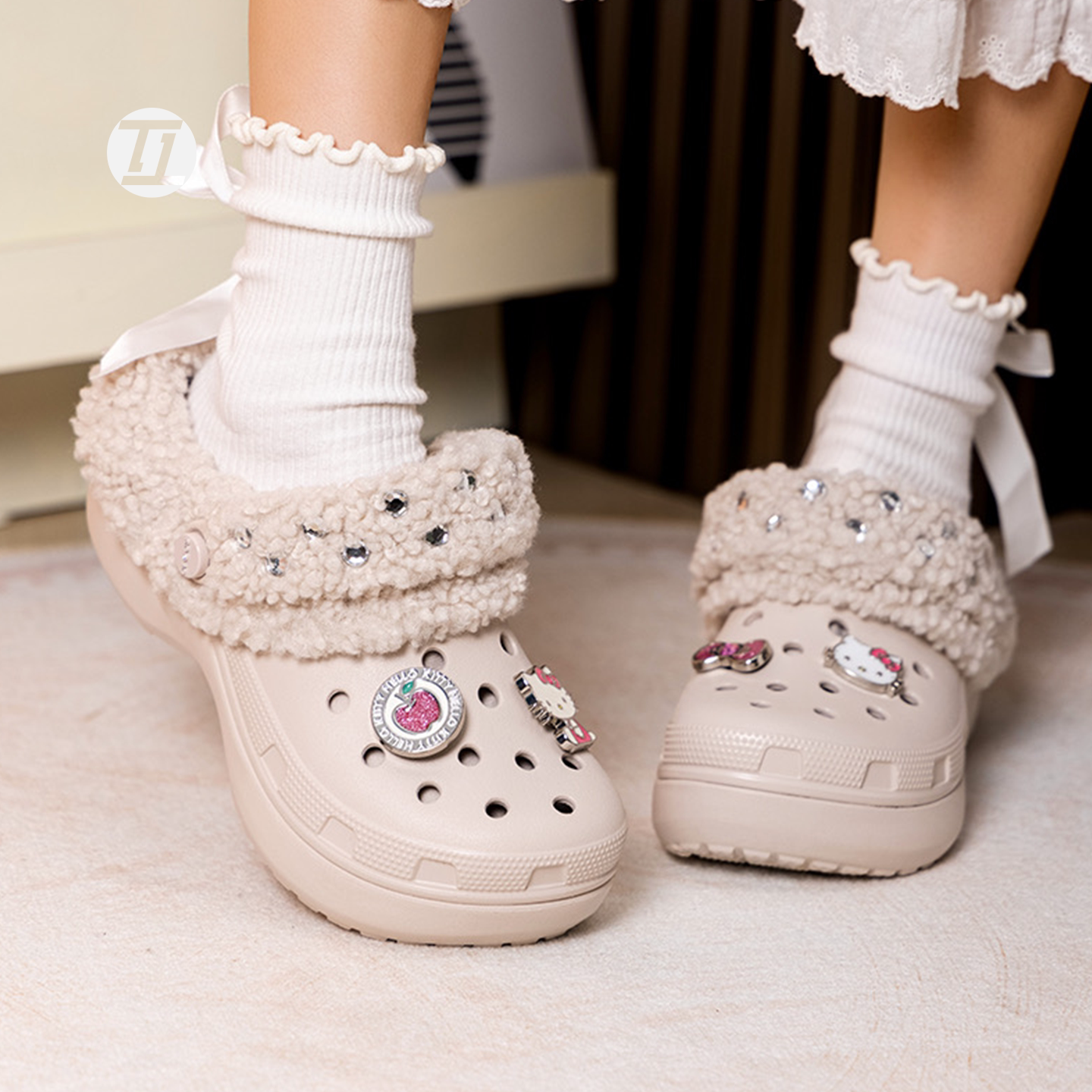 Crocs卡骆驰洞洞经典秋冬女鞋