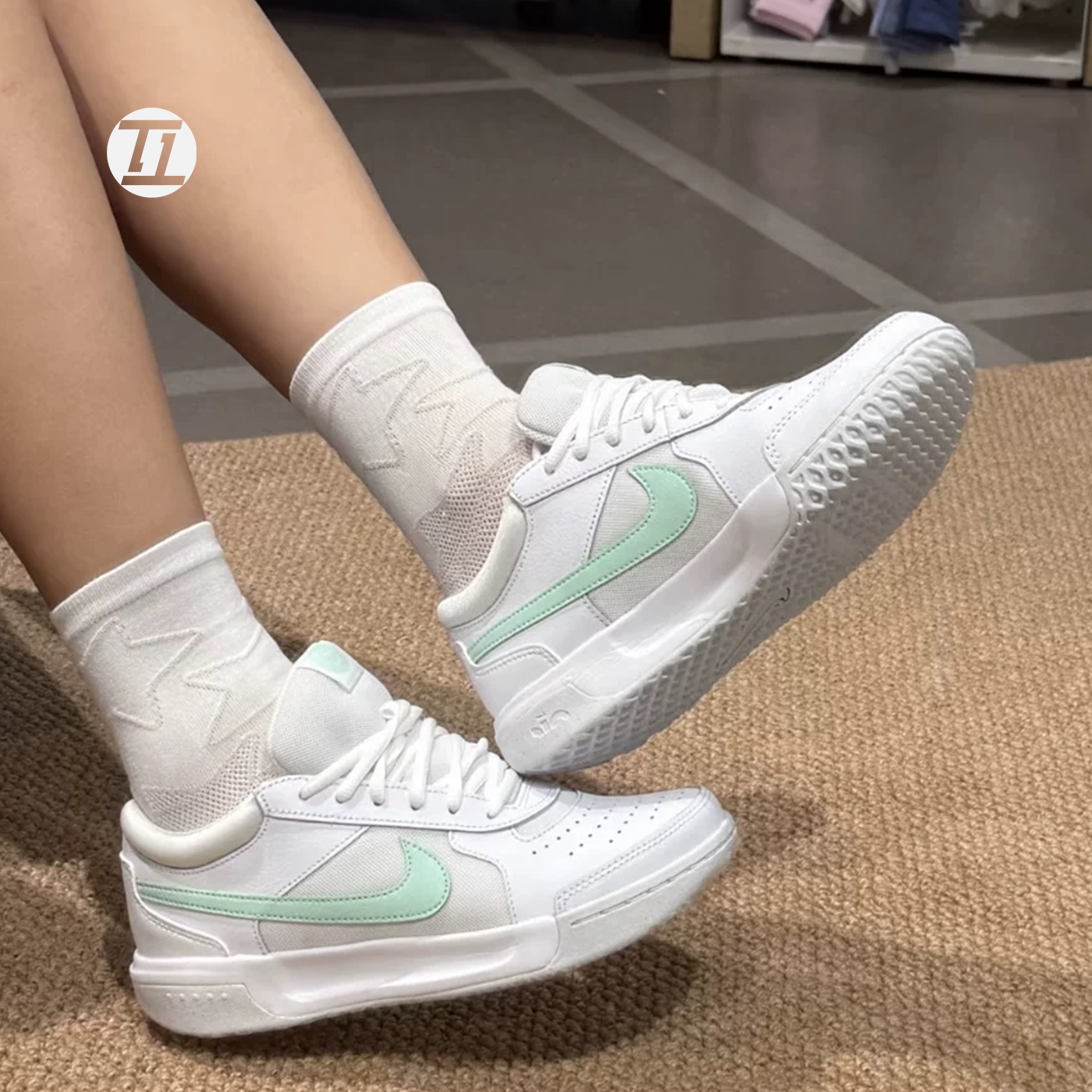 NIKEZOOMCOURTLITE3网球鞋