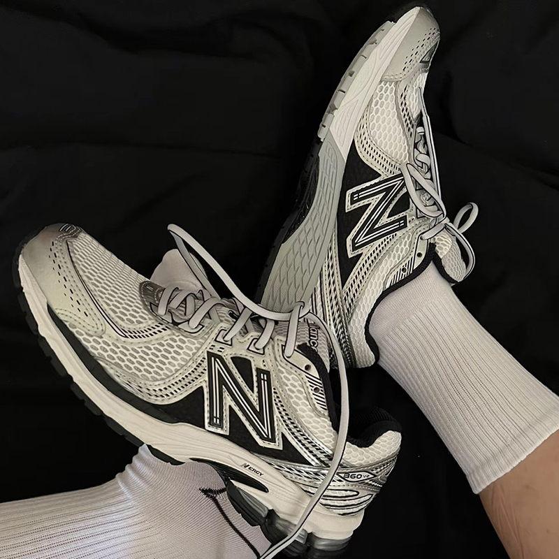 NewBalance运动老爹鞋