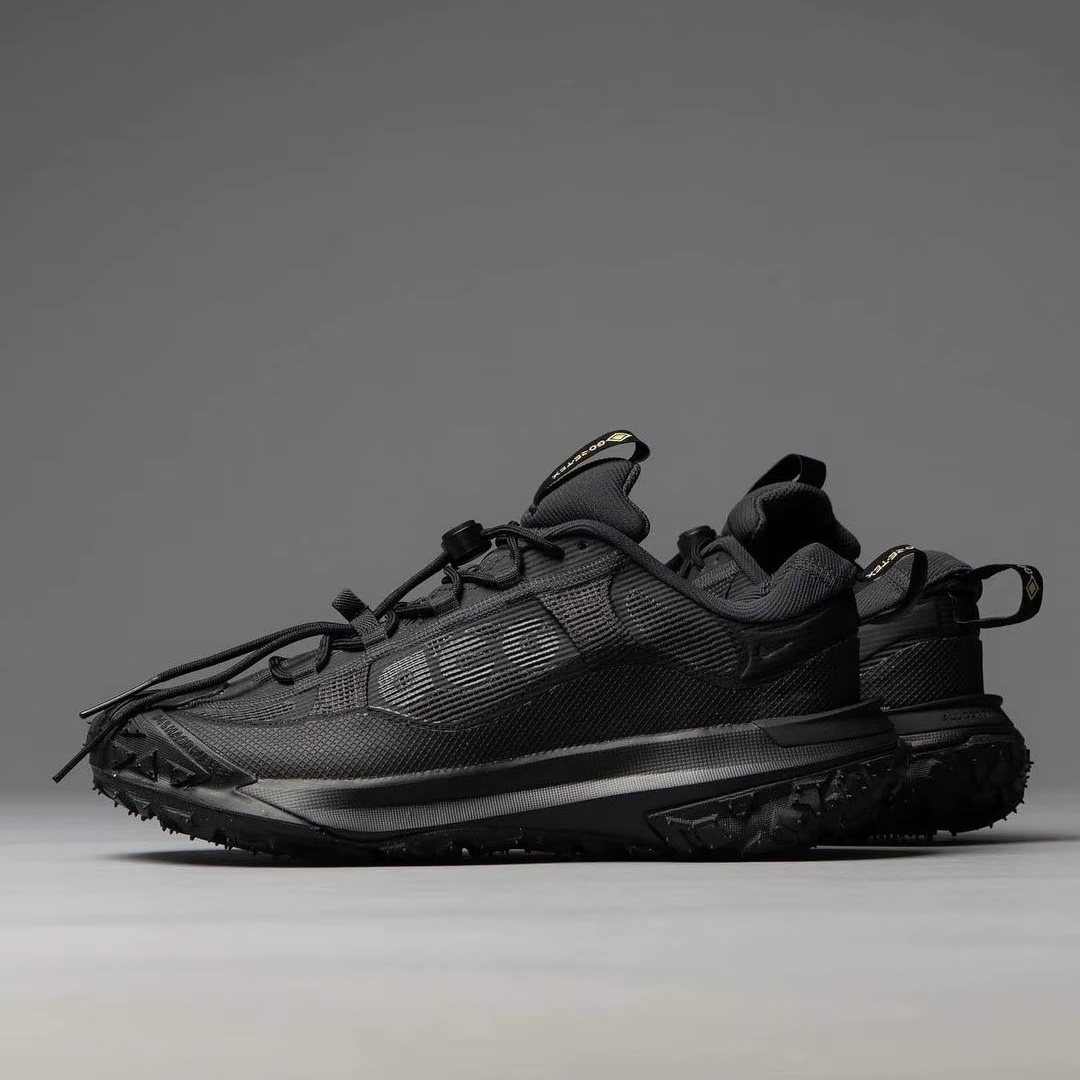 Nike缓震户外鞋徒步鞋