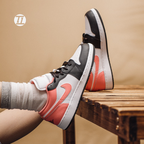 AIRJORDAN1大童低帮防滑鞋