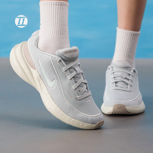 耐克/Nike低帮运动跑鞋