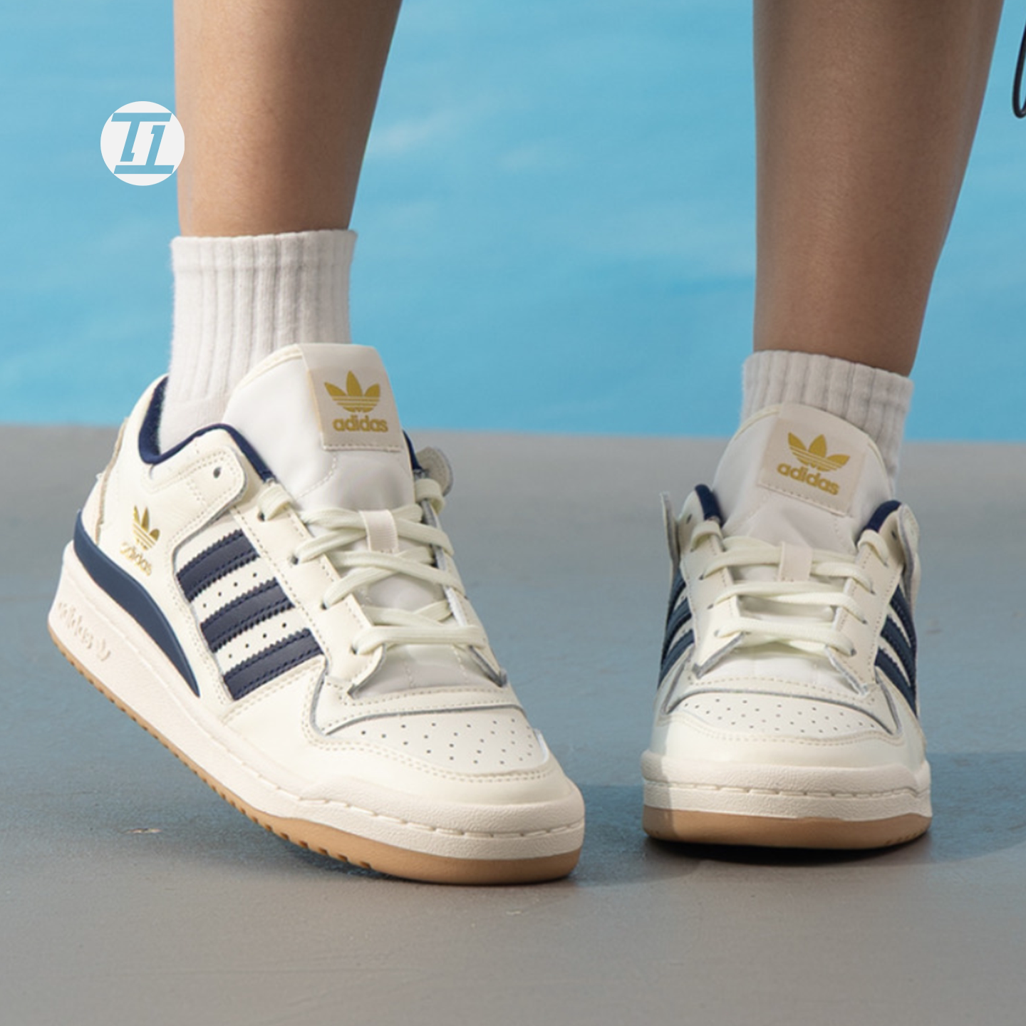 Adidas三叶草复古板鞋复古休闲鞋