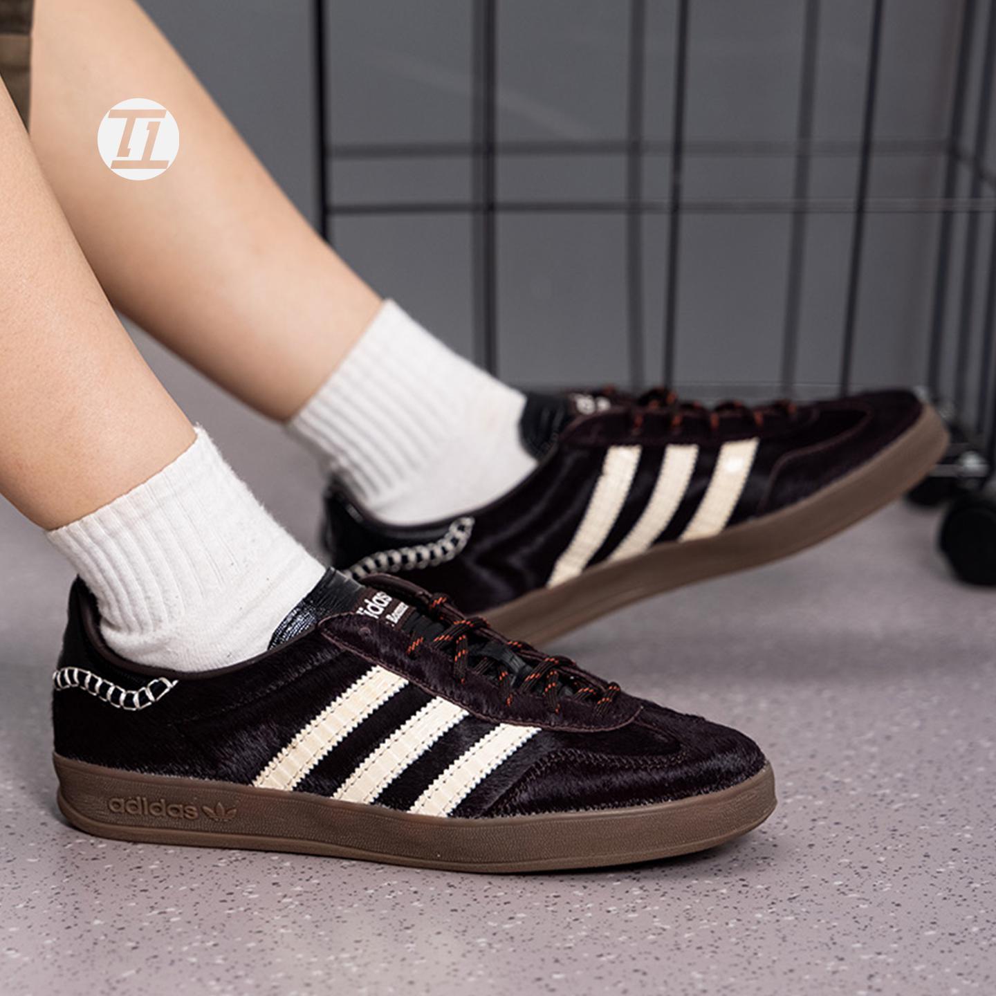 AdidasxWBGAZELLE男女板鞋