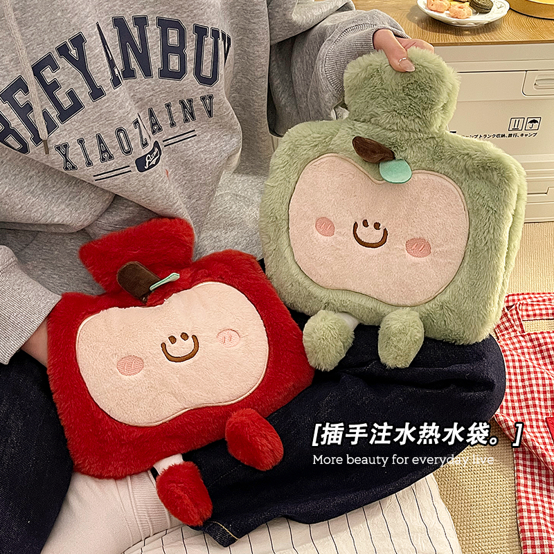 苹果热水袋注水可插手